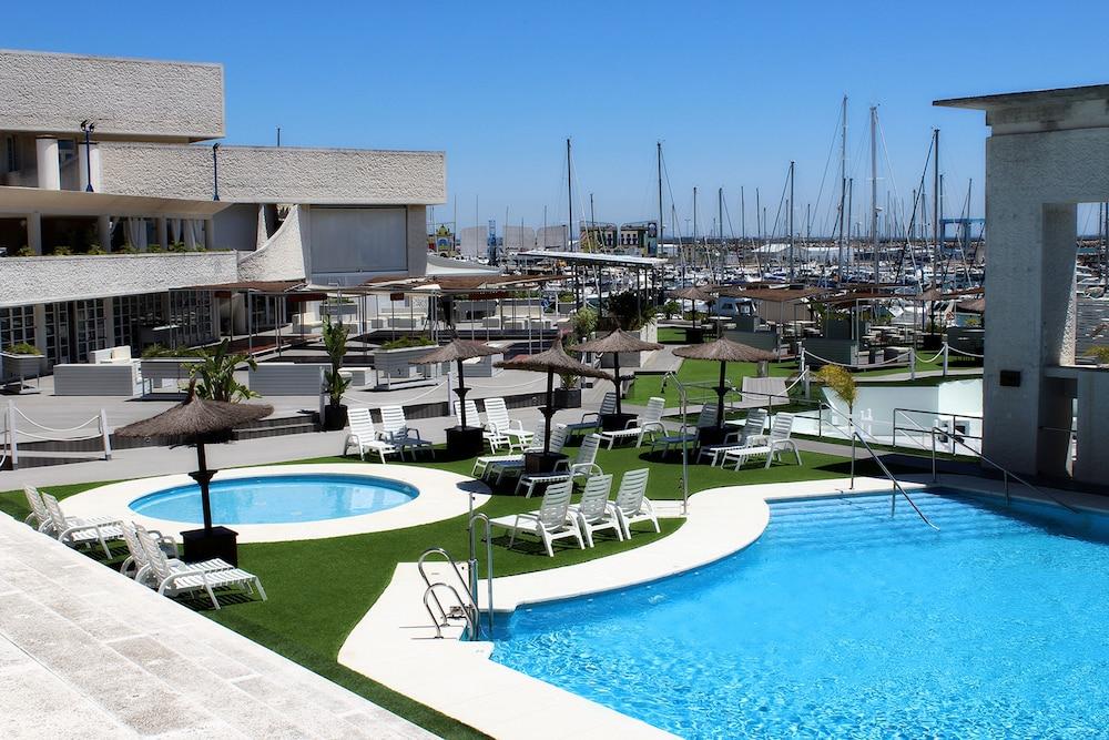 Suites Puerto Sherry El Puerto de Santa Maria Ngoại thất bức ảnh