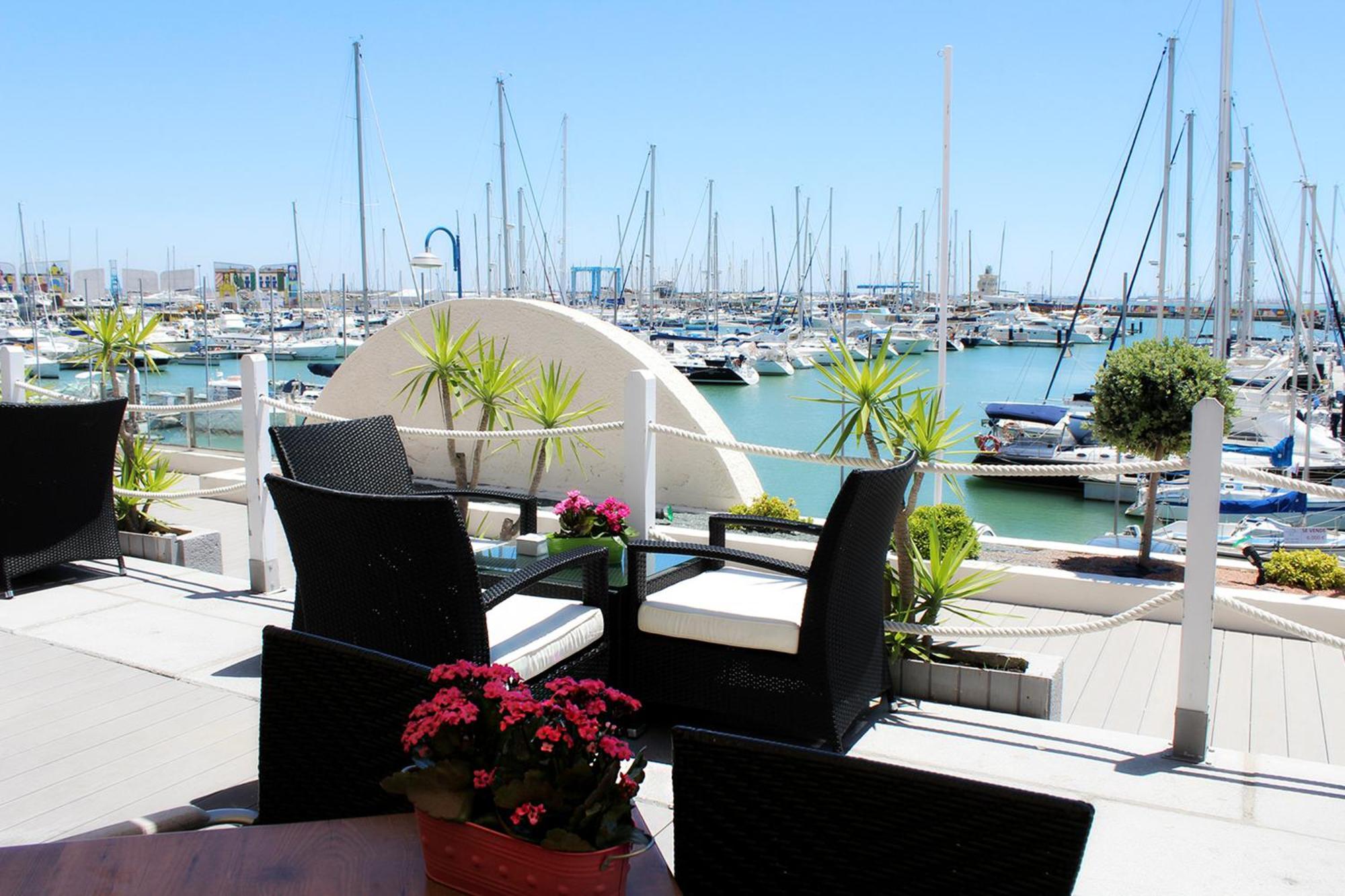 Suites Puerto Sherry El Puerto de Santa Maria Ngoại thất bức ảnh